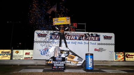 A mere 616 days since his most recent USAC NOS Energy Drink Midget National Championship feature victory in September of 2022, Cannon McIntosh (Bixby, Okla.) returned to glory on Friday night at the Belleville (Kan.) Short Track. (Rich Forman Photo) (Video Highlights from FloRacing.com)