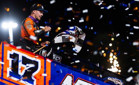 Sheldon Haudenschild won the WoO stop at Atomic Saturday (Trent Gower Photo) (Video Highlights from DirtVision.com)