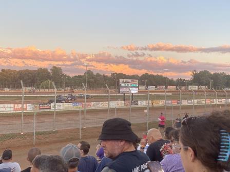 (Video Highlights from SprintCarUnlimited)