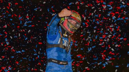 Logan Seavey (Sutter, Calif.) avoided catastrophe to win Friday night's 10th Annual Bill Gardner Sprintacular at Putnamville, Indiana's Lincoln Park Speedway. (David Nearpass Photo) (Video Highlights from FloRacing.com)