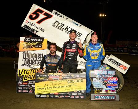 Kyle Larson won $25,000 with his High Limit win in Tulare Thursday (Video Highlights from FloRacing.com)