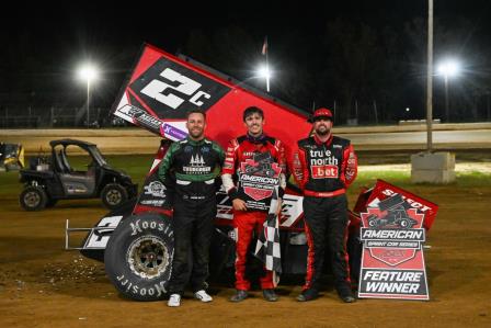 Hank Davis won the ASCS stop in Paducah Saturday (Video Highlights from DirtVision.com)