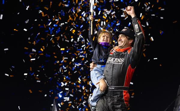 Aaron Reutzel Survives Gravel