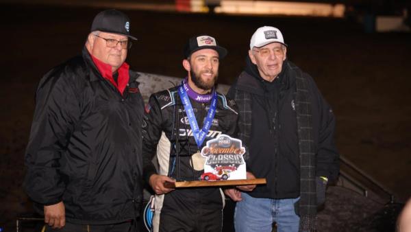 Tanner Thorson Leads All 30 at Bakersfield for 30th USAC Midget Win