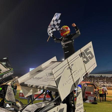 Jamie Veal won the Grand Annual Classic Prelim Friday (SprintCarHub Photo) (Video Highlights from Clay-Per-View)