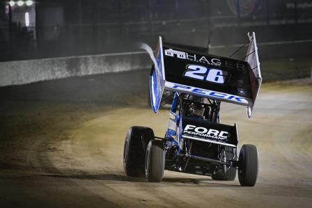 Justin Peck won the ASCS opener Thursday at Volusia (Emily Schwanke Photo) (Video Highlights from DirtVision.com)